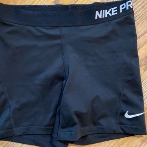 Nike Pros black shorts medium